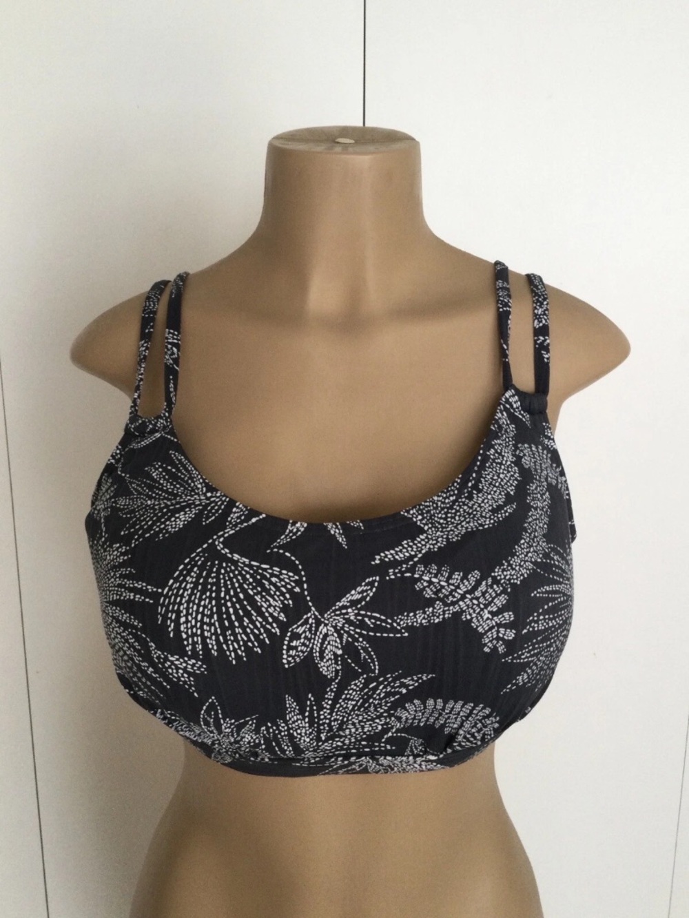 Sunsets Fanfare Seagrass Texture Top Size 36E/34F/32G